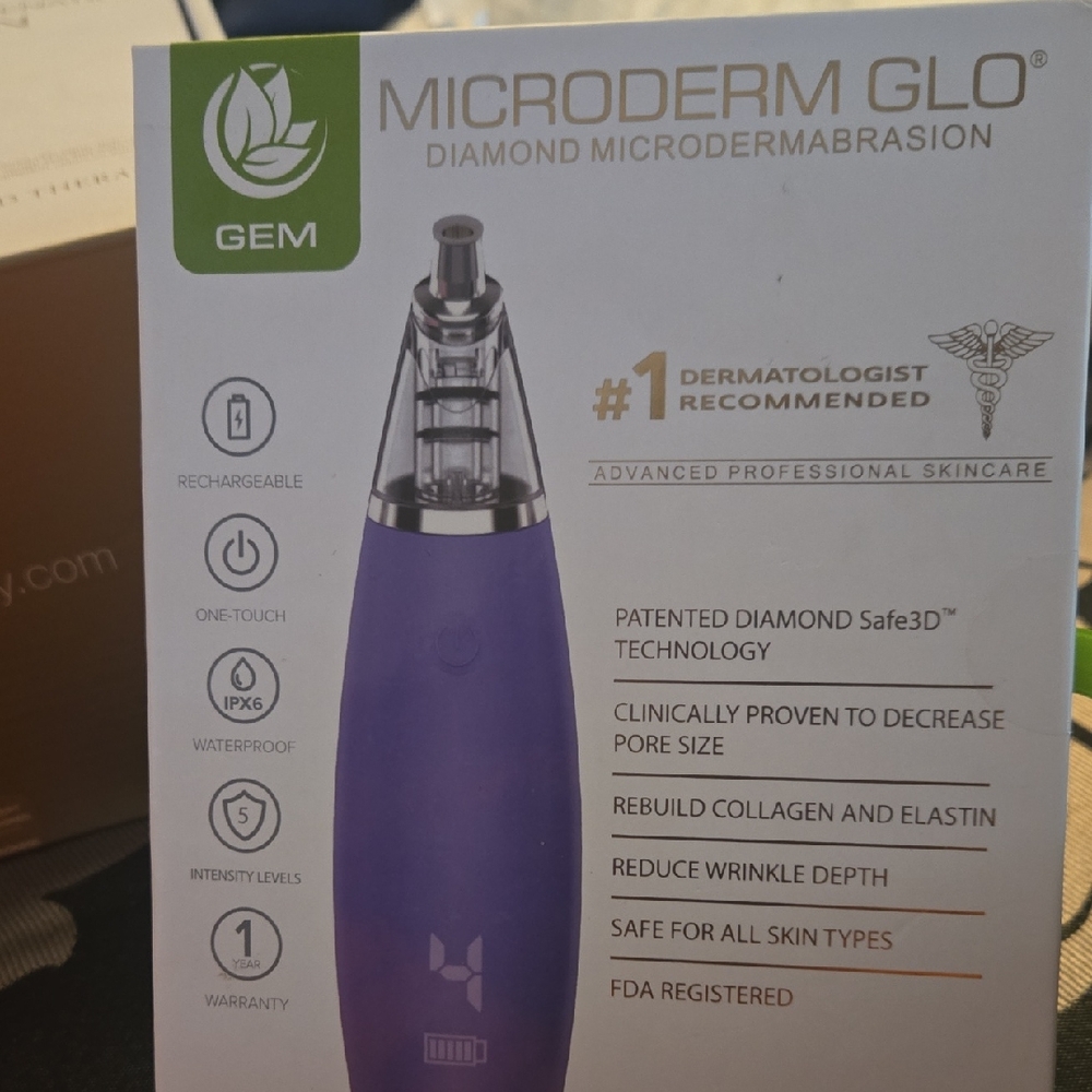 Gem & Harmony Purple Grooming Treatment Device
